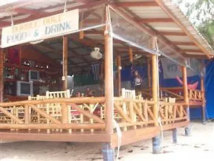 Double Duke Seafood & Bungalow Hotel